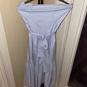 Strapless Banana Republic Dress; Size 0 (weird hanging situation sorry)